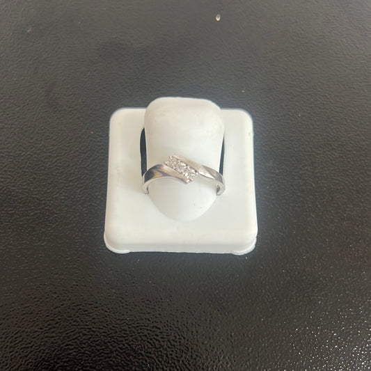 10 K White Gold Diamond Ring